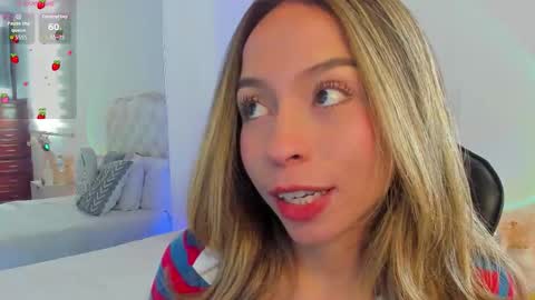 luluuberry online show from March 2026 07:05:01 PM