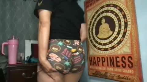 Snapshot of luluvalenttine chatting on May 2026 02:27:02 PM LuLu Valenttine Hot Sexy HawaiianCape Verde online show from May 2026 02:27:02 PM