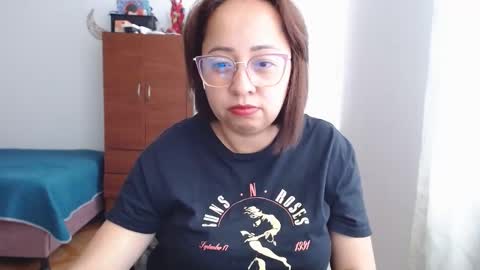 Snapshot of lumi_84 chatting on December 2024 06:56:02 PM LUMI online show from December 2024 06:56:02 PM