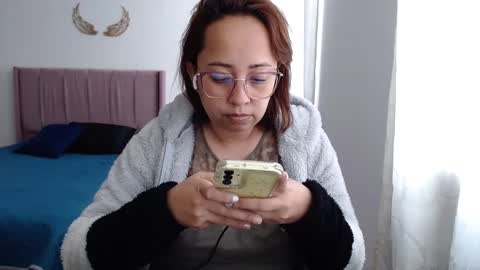 Snapshot of lumi_84 chatting on January 2025 09:03:01 PM LUMI online show from January 2025 09:03:01 PM