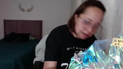 Snapshot of lumi_84 chatting on January 2025 12:38:01 AM LUMI online show from January 2025 12:38:01 AM