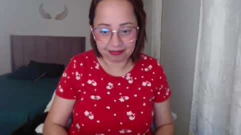 Snapshot of lumi_84 chatting on January 2025 01:37:02 AM LUMI online show from January 2025 01:37:02 AM