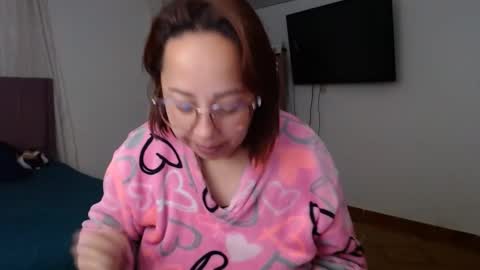 Snapshot of lumi_84 chatting on January 2025 08:30:02 AM LUMI online show from January 2025 08:30:02 AM