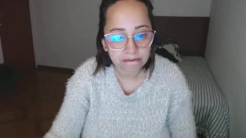 Snapshot of lumi_84 chatting on February 2025 10:32:02 AM LUMI online show from February 2025 10:32:02 AM