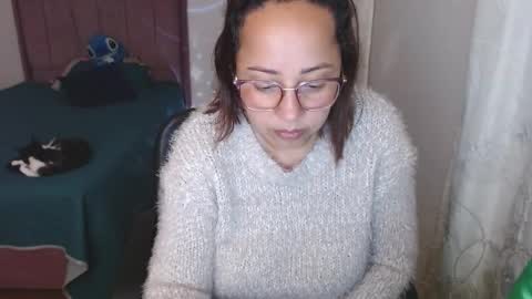 Snapshot of lumi_84 chatting on March 2025 03:01:01 AM LUMI online show from March 2025 03:01:01 AM