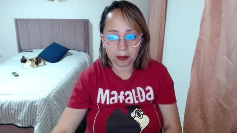 Snapshot of lumi_84 chatting on September 2025 01:29:01 AM LUMI online show from September 2025 01:29:01 AM