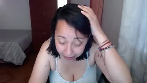 Snapshot of lumi_84 chatting on October 2025 10:31:01 PM LUMI online show from October 2025 10:31:01 PM