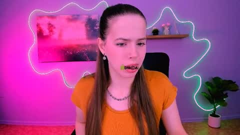 Sweet Lumi online show from April 2026 07:30:01 AM