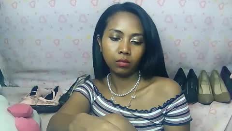 Luna online show from February 2026 06:37:02 PM