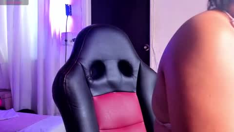 luna_azzul online show from February 2025 12:31:02 AM