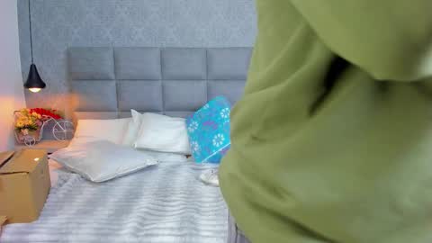 Luna online show from February 2026 11:40:01 AM