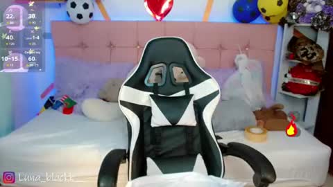 Snapshot of luna_blackk_ chatting on June 2026 09:27:01 PM Luna online show from June 2026 09:27:01 PM