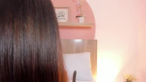 Snapshot of luna_blazze_ chatting on June 2026 01:46:02 PM L U N A online show from June 2026 01:46:02 PM