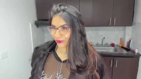 luna  online show from March 2026 11:02:01 AM