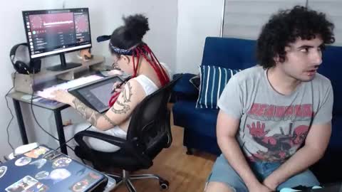 Snapshot of luna_evee chatting on November 2025 05:37:02 PM Evee online show from November 2025 05:37:02 PM