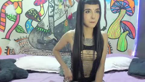 luna_gc online show from September 2025 09:27:01 PM