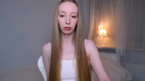 Luna online show from July 2026 10:24:02 PM