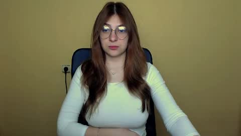 Snapshot of luna_lush_ chatting on May 2026 08:19:01 AM Luna online show from May 2026 08:19:01 AM