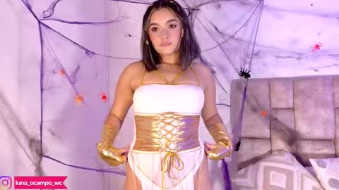   online show from October 2025 08:54:02 PM