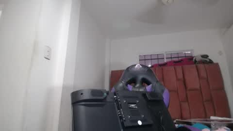 Luna online show from December 2024 09:24:01 PM