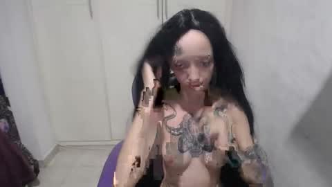 Luna online show from January 2025 08:35:01 AM