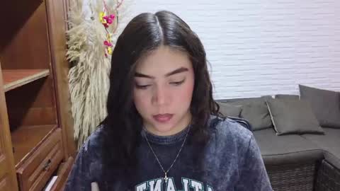 Snapshot of luna_rousse26 chatting on May 2026 02:03:01 PM luna_rousse26 online show from May 2026 02:03:01 PM