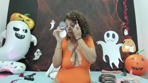 Snapshot of luna_smit_ chatting on October 2025 08:32:01 PM Luna online show from October 2025 08:32:01 PM