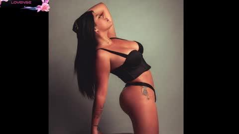 Luna Taylors online show from April 2026 01:41:01 PM