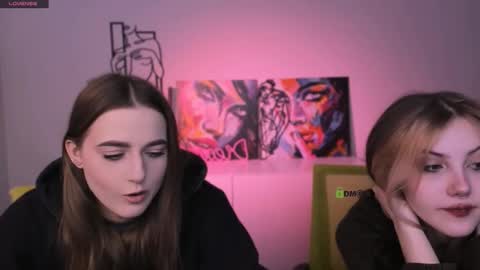 Luna online show from November 2025 05:40:02 AM