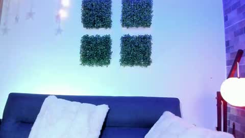 luna_valen online show from February 2026 03:57:02 AM