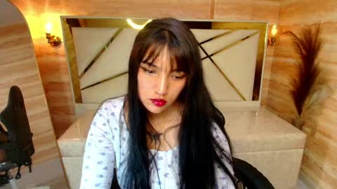 Luna online show from May 2026 05:04:01 AM