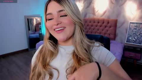 Snapshot of luna_volk chatting on May 2026 03:12:01 AM Luna online show from May 2026 03:12:01 AM