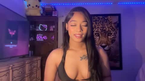 Snapshot of lunaa_11 chatting on September 2025 09:09:02 AM lunaa_11 online show from September 2025 09:09:02 AM