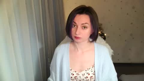 Snapshot of lunaa_bluee chatting on May 2026 07:33:01 PM lunaa_bluee online show from May 2026 07:33:01 PM