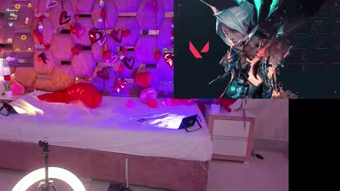 Luna online show from February 2026 09:55:02 PM