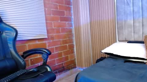 Snapshot of lunaartistry chatting on December 2025 03:38:02 AM Luna online show from December 2025 03:38:02 AM