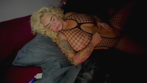 Luna Daddys Girl online show from April 2026 05:03:02 AM