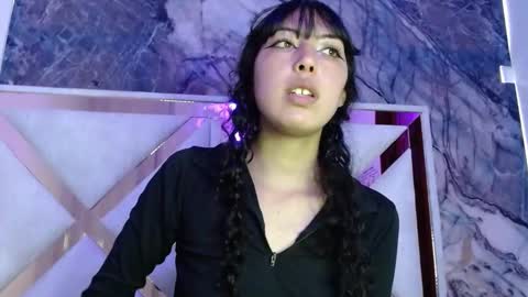 Snapshot of lunaembercs chatting on December 2025 02:59:02 PM Luna online show from December 2025 02:59:02 PM