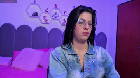 Luna Gomez online show from December 2025 02:05:02 AM