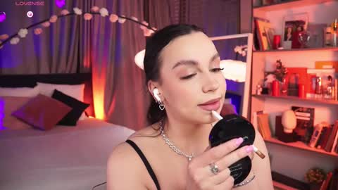 Luna  next streams Mon Fri Sat Sun 8pm-5am gmt0 online show from February 2025 08:22:01 PM