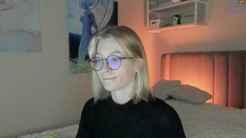 Sofia online show from September 2025 11:14:01 AM