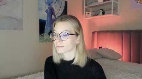 Sofia online show from November 2025 02:28:02 PM