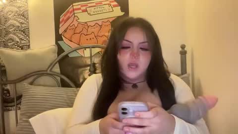 lunarangvl online show from December 2025 12:50:02 AM