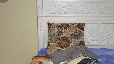 Luxee online show from April 2026 09:21:02 AM