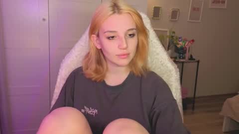 Kate online show from February 2026 09:51:01 PM