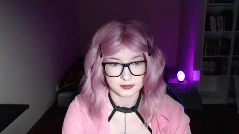 Snapshot of lunaxcherry chatting on March 2026 06:15:02 PM LunaXcherry online show from March 2026 06:15:02 PM