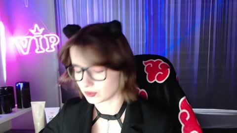 Snapshot of lunaxcherry chatting on July 2026 04:42:02 PM LunaXcherry online show from July 2026 04:42:02 PM