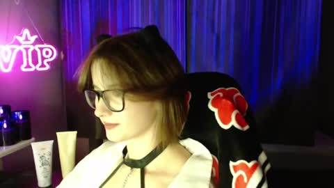 Snapshot of lunaxcherry chatting on July 2026 07:39:01 PM LunaXcherry online show from July 2026 07:39:01 PM