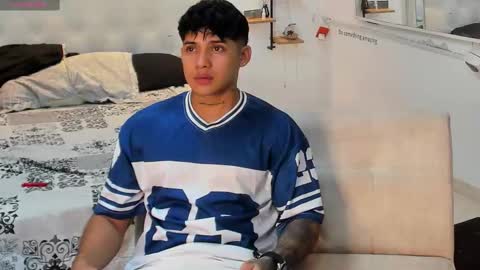 Snapshot of lunay_xtreemboy chatting on September 2025 02:11:01 AM Lunay online show from September 2025 02:11:01 AM