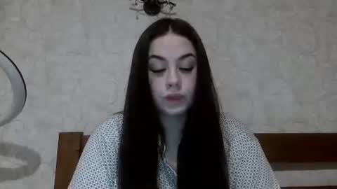 Snapshot of lunivar_ chatting on February 2026 08:21:01 PM Kate online show from February 2026 08:21:01 PM